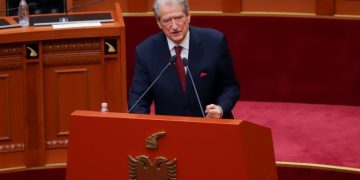 Berisha për median italiane: Qeveria teknike, kusht për zgjedhje të lira. Protestën e kemi mbështetur