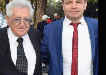 Ndahet nga jeta Tomorr Dosti, Roshi: Një figurë e së djathtës shqiptare që la gjurmë në politikë