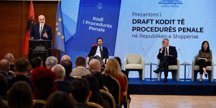 Ndryshimet në Kodin e Procedurës Penale, një mburojë e re për zyrtarët e lartë?