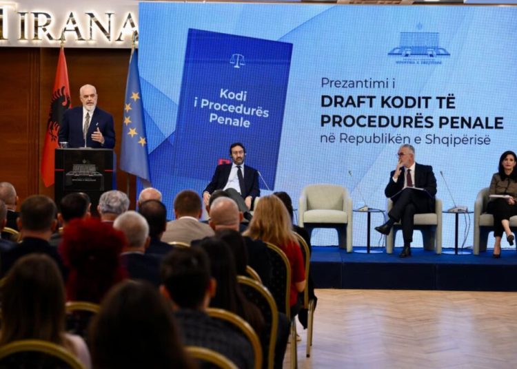 Ndryshimet në Kodin e Procedurës Penale, një mburojë e re për zyrtarët e lartë?